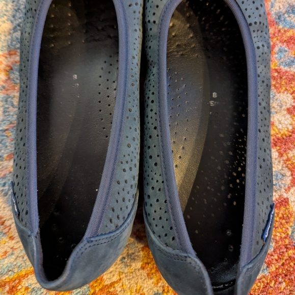 Mephisto Women's 8 Elsie Perf Perferated Ballet Flats Leather Blue - Picture 7 of 9